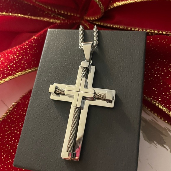 Jewelry for men - Picture 2 of 3